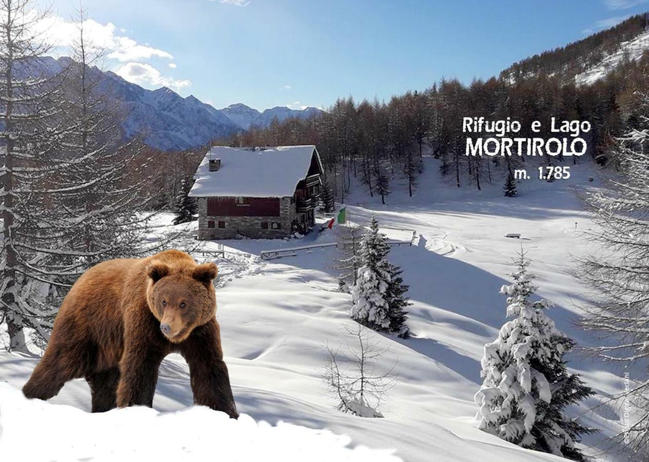 Rifugio Al Lago Del Mortirolo In Inverno Raggiungibile Solo A Piedi Monno Εξωτερικό φωτογραφία